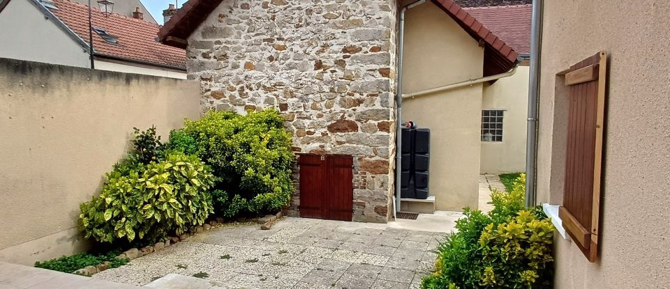 Town house 6 rooms of 108 m² in Nogent-sur-Seine (10400)