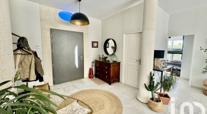 Estate 4 rooms of 175 m² in Saint-Gilles (30800)