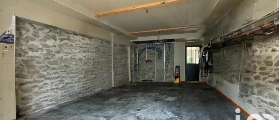 Town house 4 rooms of 107 m² in Lavelanet (09300)