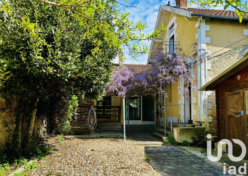 Maison de ville 4 pièces de 95 m² à Périgueux (24000)