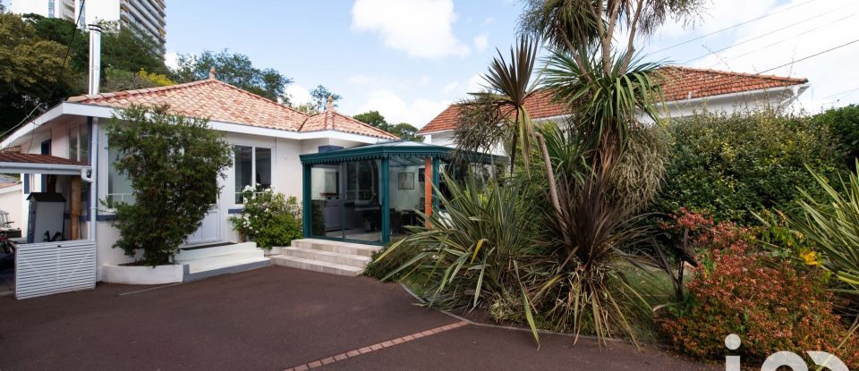 House 4 rooms of 170 m² in Arcachon (33120)