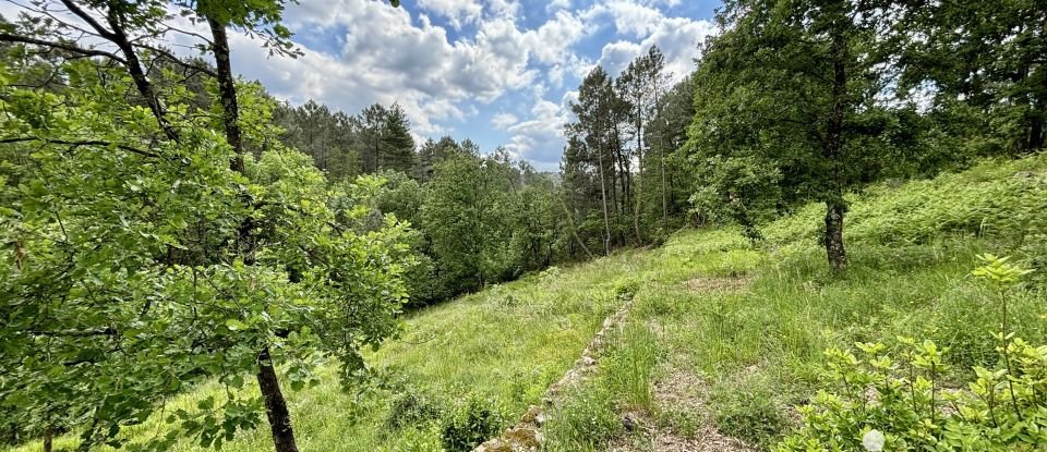 Land of 3,285 m² in Mercuer (07200)