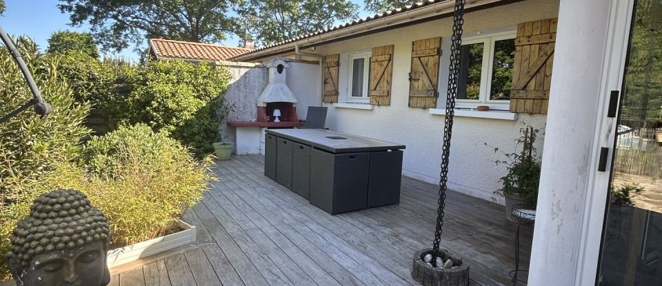 House 4 rooms of 89 m² in Lège-Cap-Ferret (33950)