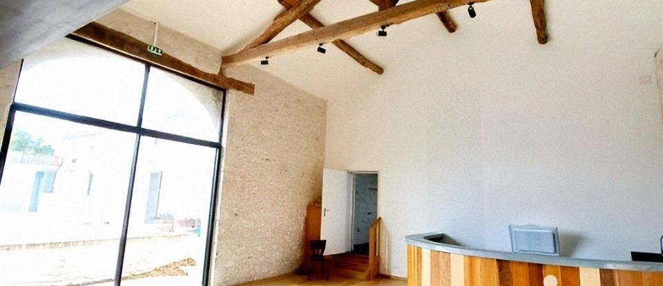 Estate 20 rooms of 522 m² in - (24534)