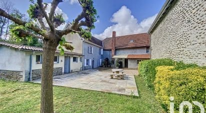 Village house 14 rooms of 273 m² in Auterrive (64270)