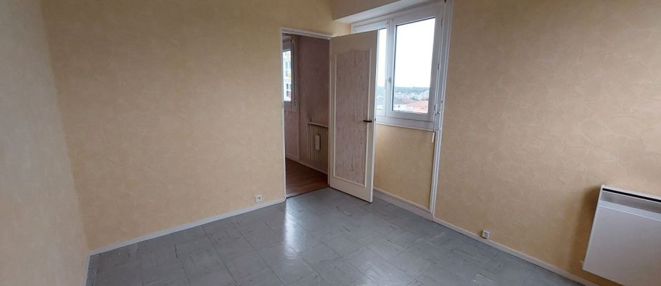 Apartment 5 rooms of 75 m² in Limoges (87000)