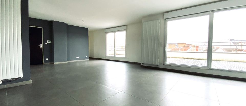 Appartement 5 pièces de 102 m² à Reims (51100)