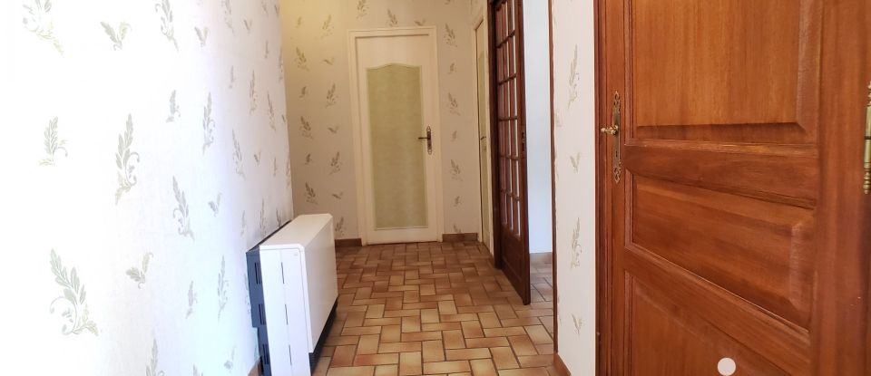 Traditional house 5 rooms of 130 m² in Montfort-le-Gesnois (72450)