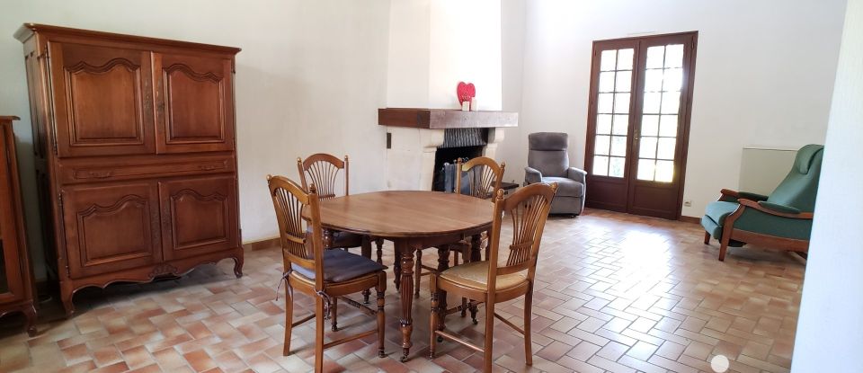 Traditional house 5 rooms of 130 m² in Montfort-le-Gesnois (72450)