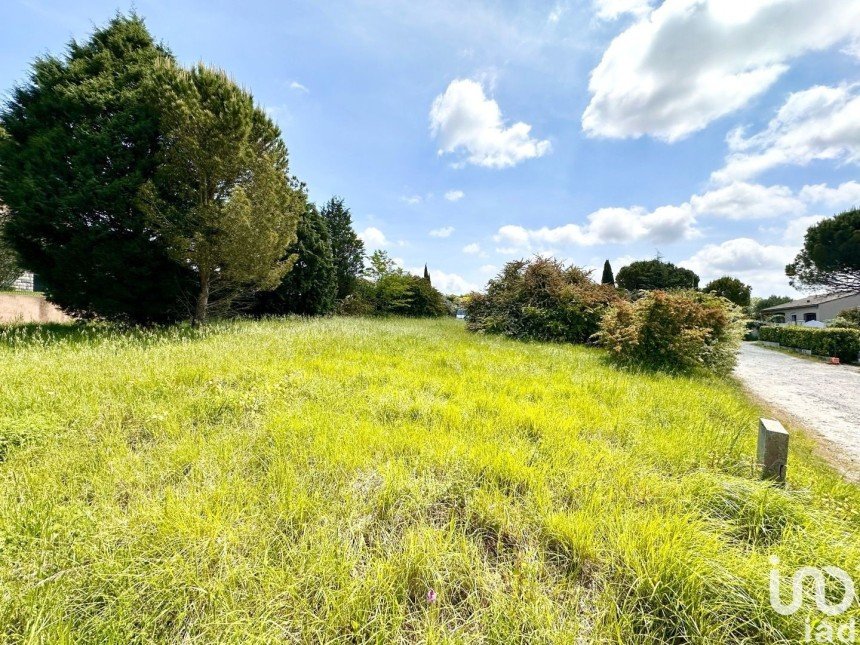 Land of 970 m² in Villepinte (11150)