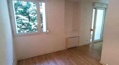 Apartment 1 room of 22 m² in Dieulefit (26220)