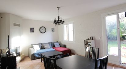 Maison traditionnelle 5 pièces de 96 m² à Marolles-en-Brie (94440)