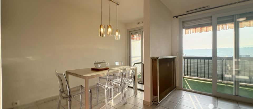 Appartement 2 pièces de 46 m² à Nice (06200)