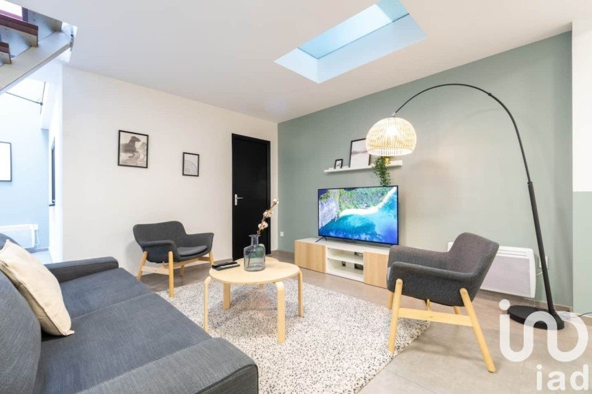 Appartement 6 pièces de 96 m² à Lille (59000)