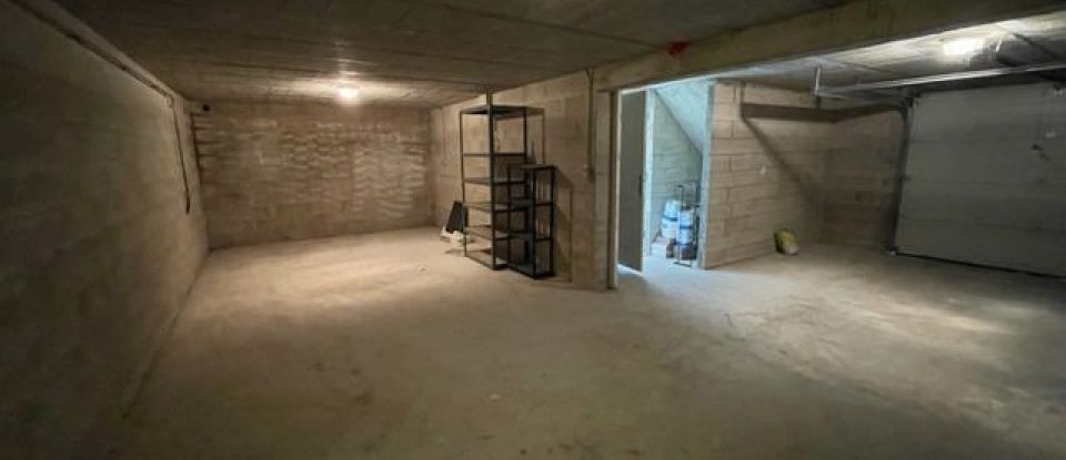 Maison 6 pièces de 125 m² à Saint-Pierre-lès-Nemours (77140)