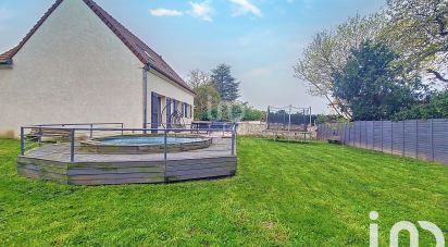 Maison traditionnelle 7 pièces de 130 m² à Breuil-Bois-Robert (78930)