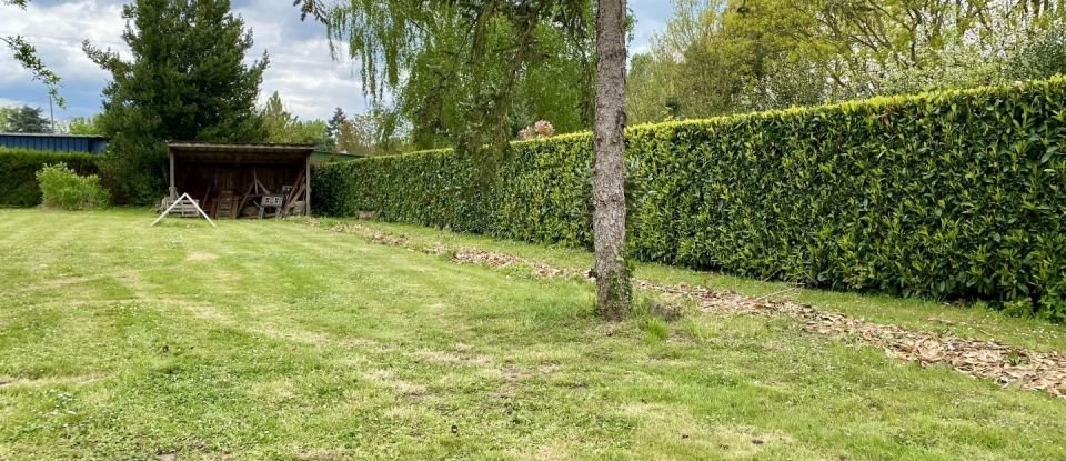 Maison 7 pièces de 198 m² à La Chapelle-sur-Loire (37140)