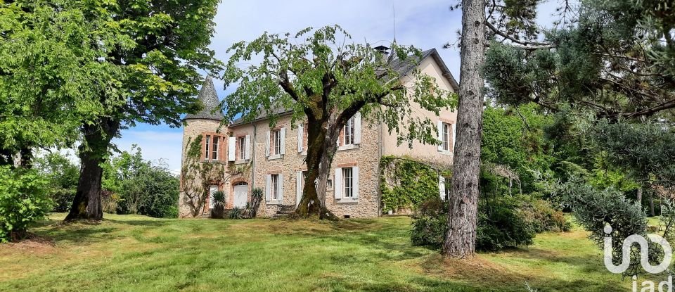 Mansion 13 rooms of 300 m² in Livernon (46320)