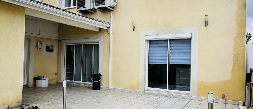 Maison traditionnelle 5 pièces de 124 m² à Bordeaux (33300)