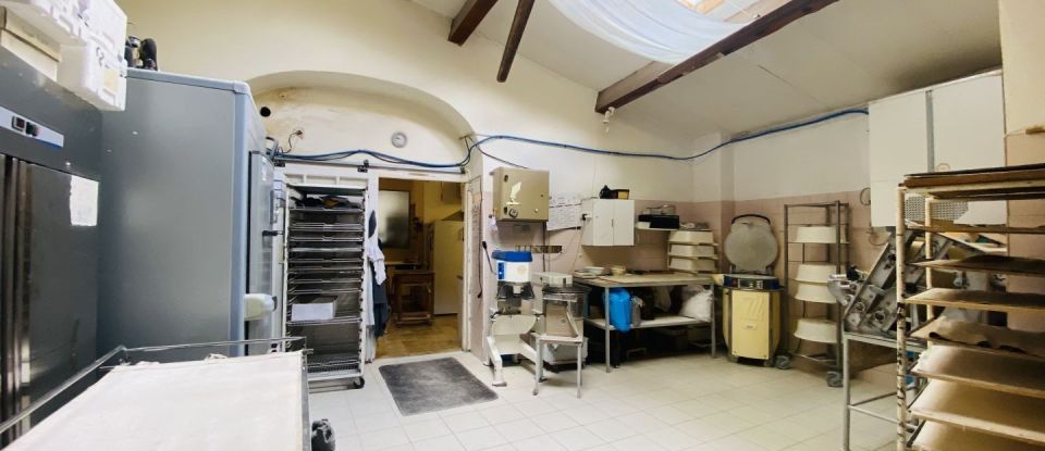 Bakery of 113 m² in Roquefort-des-Corbières (11540)