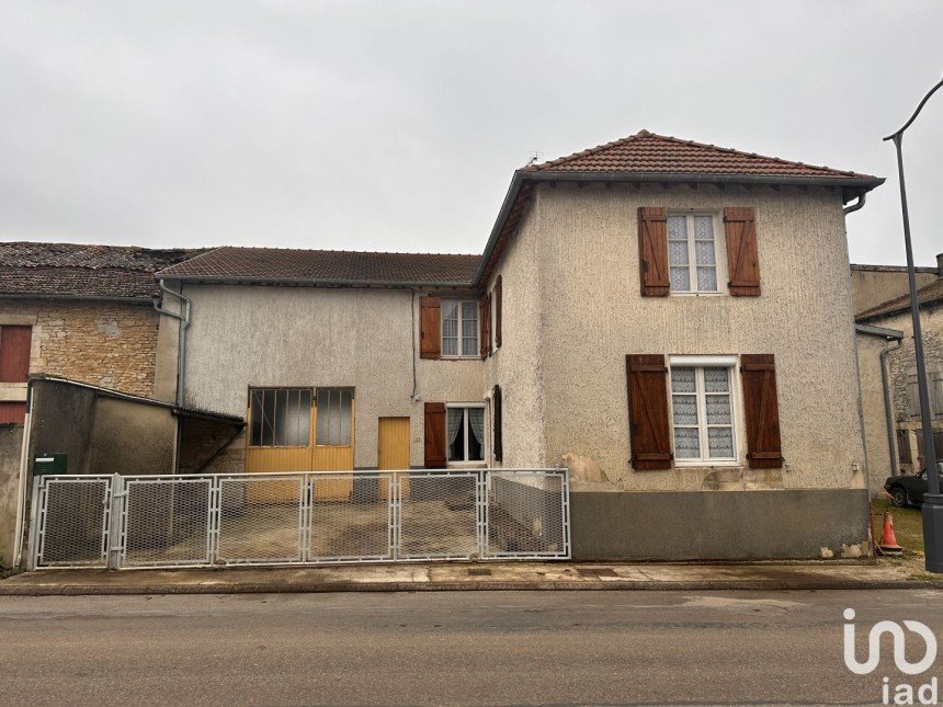 Maison 5 pièces de 103 m² à Colombey-les-Deux-Églises (52330)