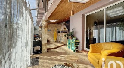 Maison traditionnelle 4 pièces de 106 m² à Fos-sur-Mer (13270)