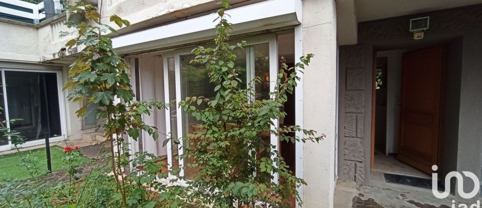Appartement 2 pièces de 52 m² à Saint-Étienne (42000)