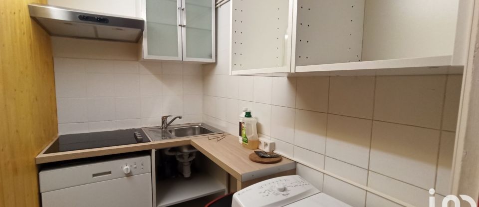 Appartement 2 pièces de 52 m² à Saint-Étienne (42000)