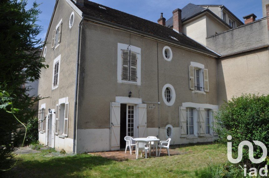 House 10 rooms of 192 m² in Ay-Champagne (51160)