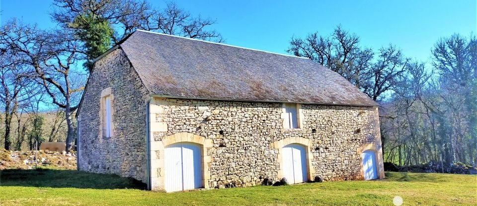 Maison 4 pièces de 90 m² à Lachapelle-Auzac (46200)