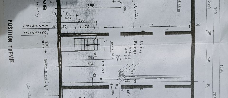 Maison traditionnelle 7 pièces de 136 m² à Viarmes (95270)