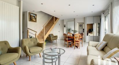 Maison 5 pièces de 125 m² à Aussonne (31840)