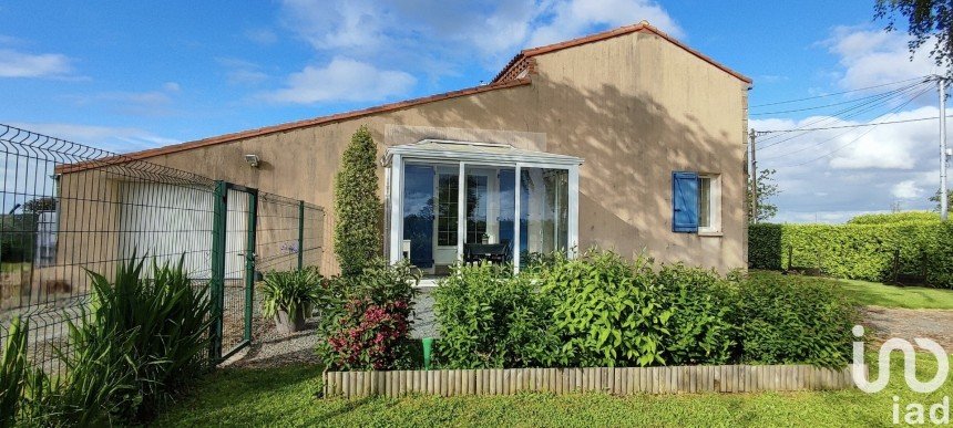 House 4 rooms of 94 m² in Saint-André-Goule-d'Oie (85250)