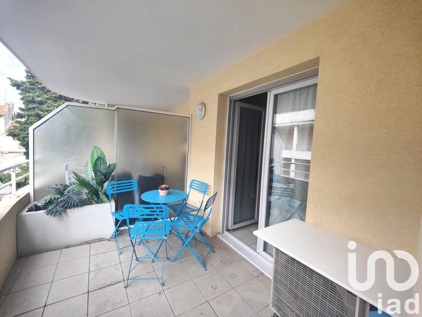 Apartment 3 rooms of 50 m² in Antibes (06160)
