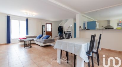 Maison 6 pièces de 134 m² à Villiers-Saint-Frédéric (78640)