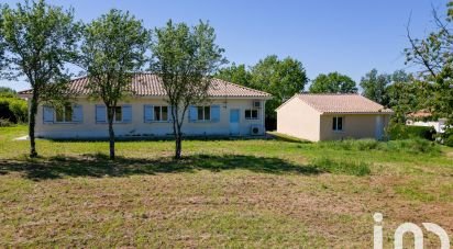 Maison de campagne 5 pièces de 104 m² à Saint-Sornin (16220)