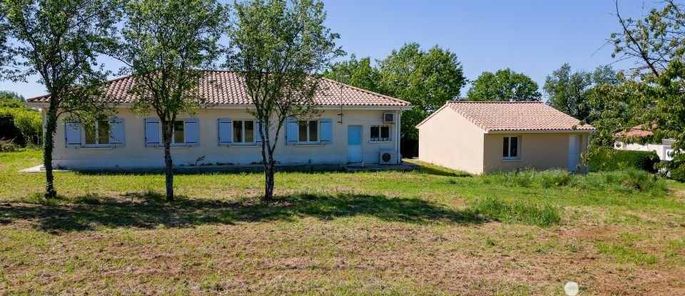 Maison de campagne 5 pièces de 104 m² à Saint-Sornin (16220)