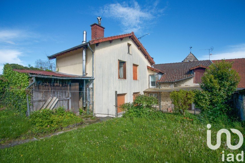 Maison 7 pièces de 179 m² à La Geneytouse (87400)