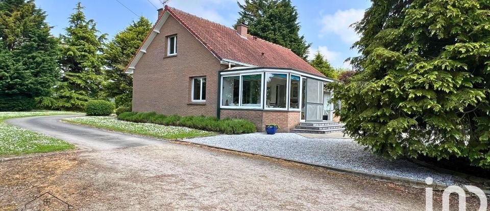 Maison 7 pièces de 125 m² à Strazeele (59270)