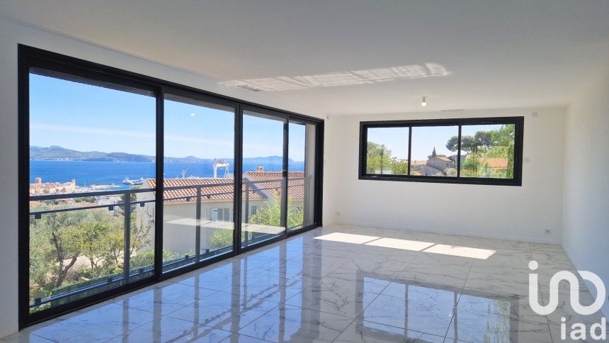 Maison d’architecte 4 pièces de 153 m² à La Ciotat (13600)