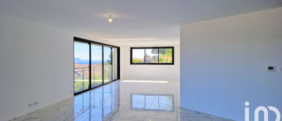 Maison d’architecte 4 pièces de 153 m² à La Ciotat (13600)