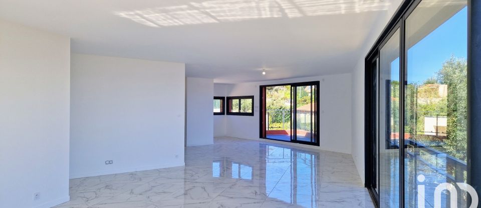 Maison d’architecte 4 pièces de 153 m² à La Ciotat (13600)