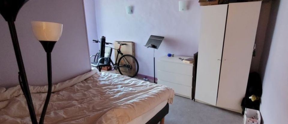 Apartment 2 rooms of 42 m² in Clermont-Ferrand (63000)