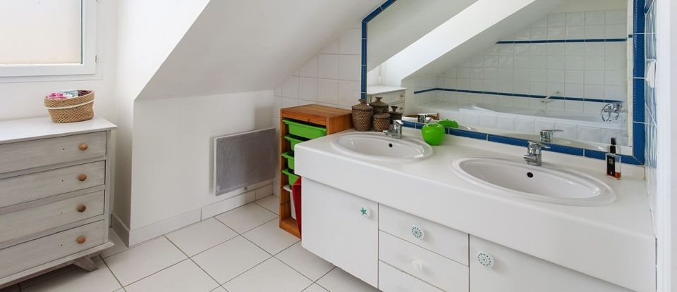 Maison 5 pièces de 135 m² à Nantes (44100)