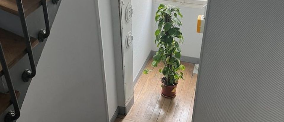 Appartement 3 pièces de 44 m² à Paris (75014)