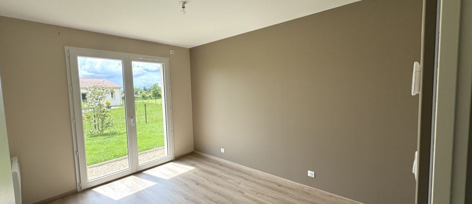 House 3 rooms of 75 m² in Châteauponsac (87290)