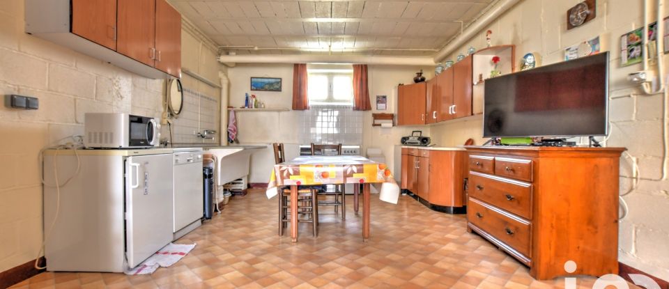 Maison 6 pièces de 195 m² à Marsac (23210)