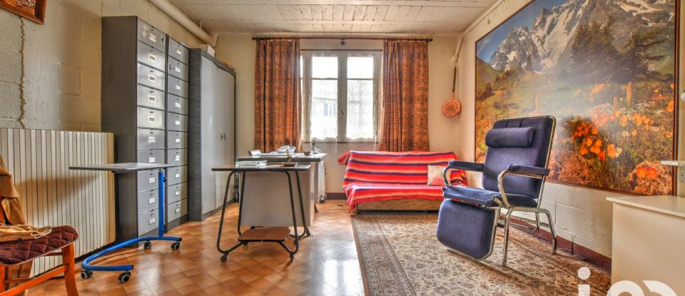 Maison 6 pièces de 195 m² à Marsac (23210)