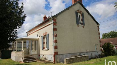 House 5 rooms of 106 m² in Cours-les-Barres (18320)