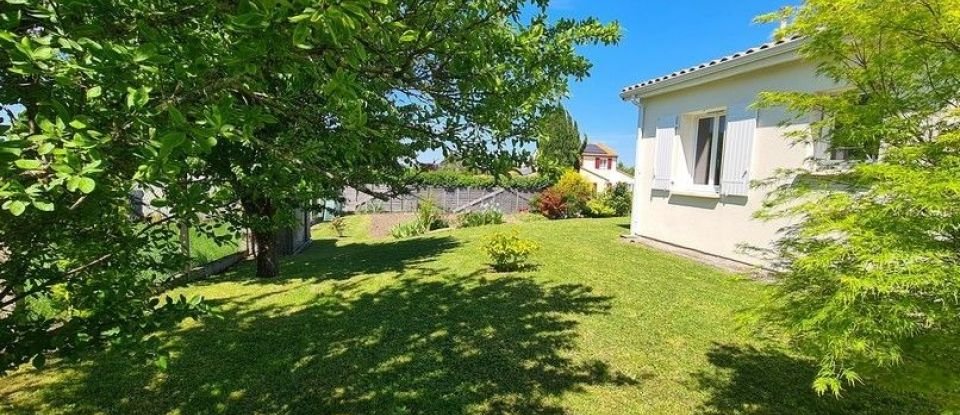 House 4 rooms of 85 m² in Barret (16300)